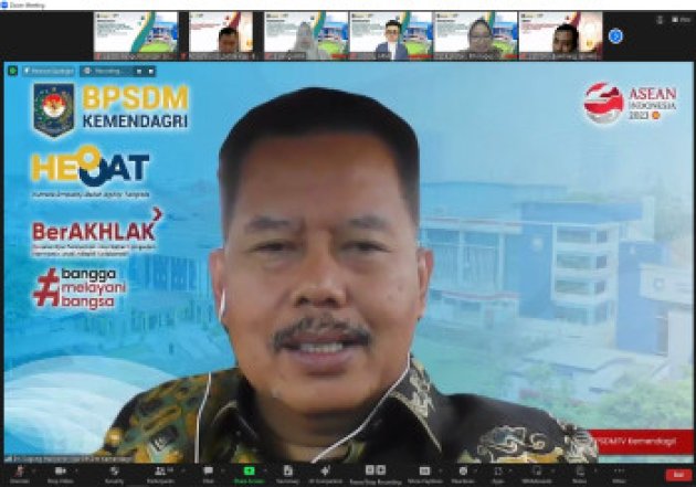 Kepala BPSDM Kemendagri Tekankan Pentingnya Inovasi untuk Capai Tujuan Otonomi Daerah