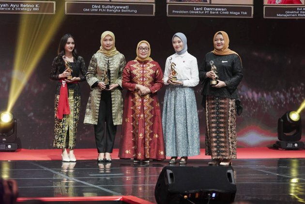 GM PLN Babel, Dini Sulistyawati Raih Women's Inspiration Award 2025, Buktikan Kepemimpinan Perempuan Tangguh di PLN
