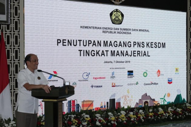 Wamen ESDM Tutup Secara Resmi Program Magang Tingkat Manajerial Sektor ESDM ASN KESDM 2019