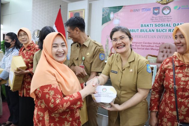 Sambut Ramadhan 1444 H, Dharma Wanita Persatuan Ditjen Bina Keuangan Daerah Kemendagri Gelar Bakti Sosial*