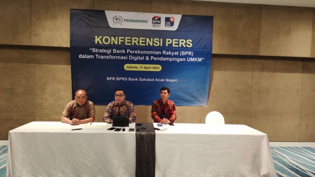 Memperkuat Kompetensi Digital SDM BPR – BPRS:  Untuk Meningkatkan Daya Saing Industri