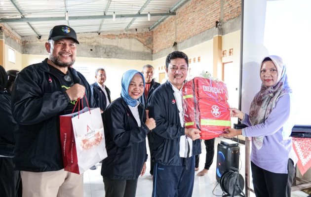 AdMedika Ajak Lansia Karanganyar Jaga Kesehatan Lewat Program PodjokSehat