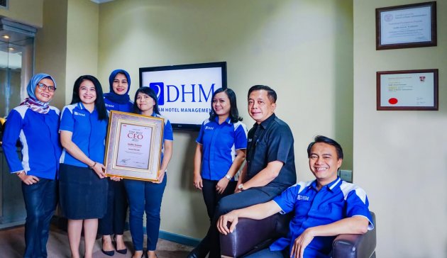Mantap! CEO Dafam Hotel Management raih Best CEO 2021 dari SWA Group