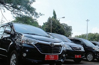 Pemerintah Kandangkan Mobil Dinas