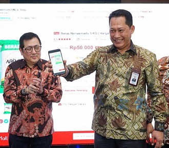 Bulog Ringankan Beban Sembako Rakyat dengan Gelar Promo