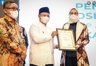 Upaya Pemkab Purwakarta Berikan Perlindungan dan Jaminan Sosial untuk Masyarakat Berbuah Paritrana Award