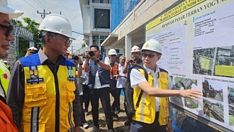Tinjau Proyek Revitalisasi Pasar Terban, Menteri PU: Fokus pada Standar Higienis