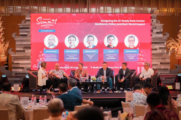 NeutraDC Summit 2025 Digelar: Hadirkan Kolaborasi Global, Luncurkan Inovasi AI