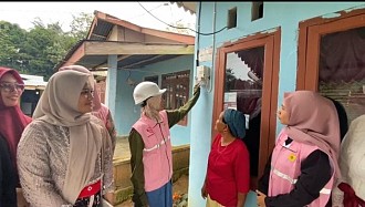 Srikandi PLN UP3 Belitung Hadirkan Terang di Hari Kartini Lewat Program LUTD