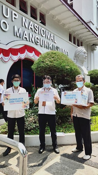 Bantu Pencegahan Penyebaran Virus Covid-19, PT DJAKARTA LLOYD (PERSERO) Berikan Bantuan Masker N95 Untuk Rumah Sakit Umum Pusat Nasional Dr. Cipto Mangunkusumo (RSCM)