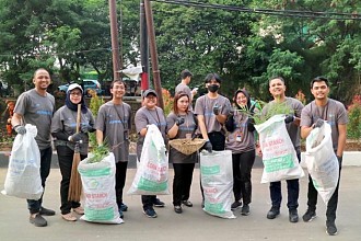 Sambut HUT ke-24, PNM Lakukan Mitigasi Banjir dengan Revitalisasi Kali 