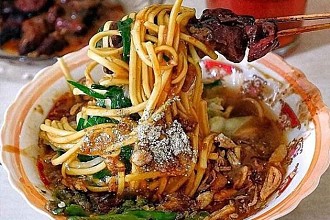 Mie Ongklok, Teman Sejati Melawan Dinginnya Wonosobo 