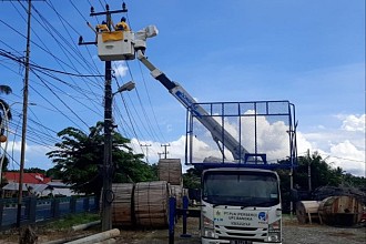 Antisipasi Tanah Longsor, PLN lakukan Pemeliharaan Tiang Jaringan SUTM 20kV