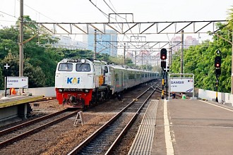 Mau Liburan Seru? Yuk Cobain Naik Kereta Luar Biasa!