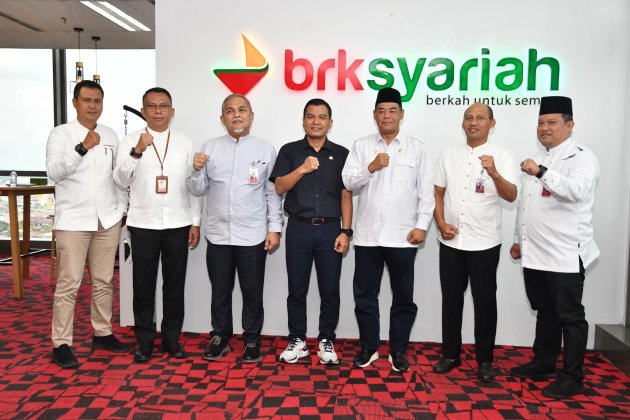 Reses DPD RI ke Riau, Harapkan BRK Syariah Terus Berkontribusi Bagi Masyarakat