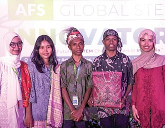 Tangguh LNG Perluas Akses Pendidikan Bagi Anak Muda Bintuni