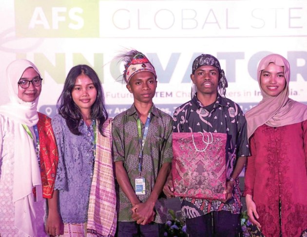 Tangguh LNG Perluas Akses Pendidikan Bagi Anak Muda Bintuni