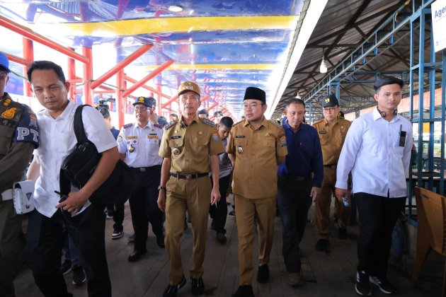 Berjalan Kaki, RDPS Tinjau Infrastruktur Di BKB Dan Ampera