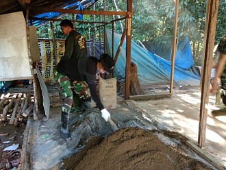 Satgas TMMD Laksanakan Program Bedah Rumah Warga