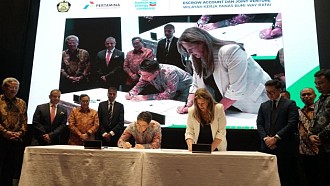 Penandatanganan Perjanjian-Perjanjian Way Ratai Sebagai Tindak Lanjut Kerja Sama antara Chevron dan PT Pertamina Geothermal Energy Tbk