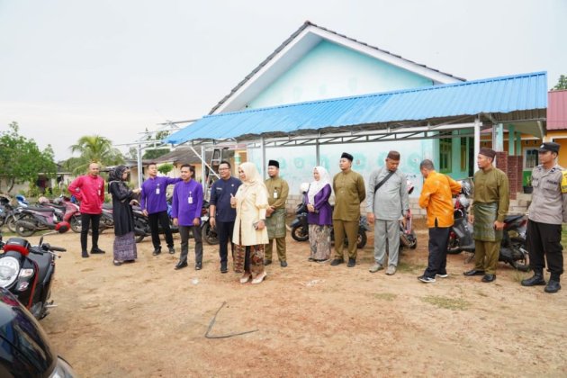 Pemkot Pangkalpinang Gelar Operasi Pasar Di Lapangan Bola Tuatunu Indah
