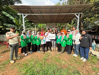 IPC TPK Fasilitasi Pengelolaan Sampah Jadi Kompos Lewat Kebun Kompos Papanggo
