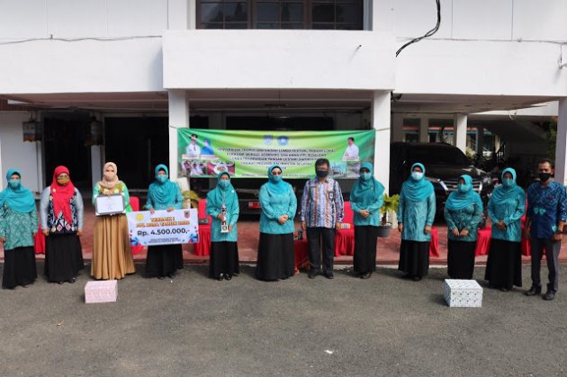 Binaan TP PKK Banjar Raih Dua Gelar pada Festival FPL – B2SA Tingkat Kalsel
