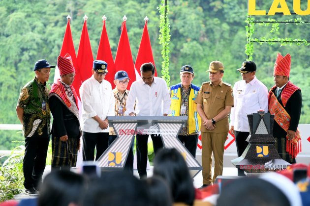 Pj Gubernur Sumut Agus Fatoni Dampingi Presiden Jokowi Resmikan Bendungan Lau Simeme