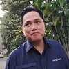 Erick Thohir Santap Roti Sobek Durian Binjai