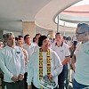 JALANKAN PROGRAM KAMPUNG IKLIM HINGGA RESTORASI EKOSISTEM LAUT UNTUK TINGKATKAN PARIWISATA DAN PEREKONOMIAN MASYARAKAT, MENTERI LHK RI ACUNGKAN JEMPOL