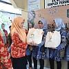 DWP Kemendagri Bagikan Paket Sembako di Kompleks DDN Kota Tangerang