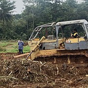 Penertiban Lahan UIII Terase I Sukses Tanpa Hambatan