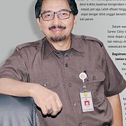 Petani Indonesia Tak Lagi Mencangkul