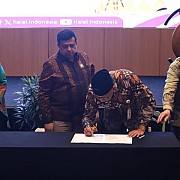 Kepala BPJPH dan Gubernur Lampung Tandatangani Komitmen Bersama Fasilitasi Sertifikasi Halal