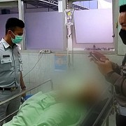 GERAK CEPAT PETUGAS JASA RAHARJA KECELAKAAN DI JALAN TOL BAWEN KM.428 (400) JALUR B UNGARAN KAB SEMARANG