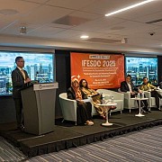 PNM Tegaskan Komitmen Wujudkan Keuangan Syariah Berkelanjutan Lewat Program Mekaar