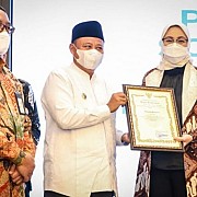 Upaya Pemkab Purwakarta Berikan Perlindungan dan Jaminan Sosial untuk Masyarakat Berbuah Paritrana Award