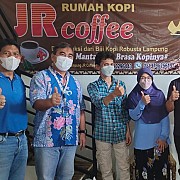 Kisah UMK Mitra Binaan Telkom Lampung, Semakin Berkembang Berkat Digitalisasi