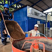 Sepanjang 2024, 3,4 Juta Ton FABA dari PLN Dimanfaatkan Jadi Berbagai Bahan Pendukung Infrastruktur Masyarakat