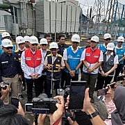 Lawatan ke Banjarmasin, Menteri Bahlil Pastikan Listrik PLN Aman Layani Idulfitri