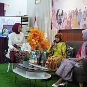 GM PLN Babel Tegaskan Penguatan Budaya Perusahaan dalam Talkshow Hari Kartini 2025 di Belitung