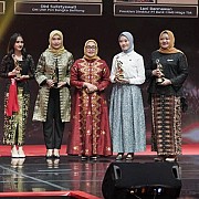 GM PLN Babel, Dini Sulistyawati Raih Women's Inspiration Award 2025, Buktikan Kepemimpinan Perempuan Tangguh di PLN