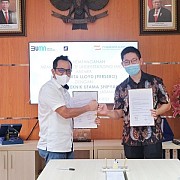 Penandatanganan MOU antara PT Djakarta Lloyd (Persero) dengan PT Karya Teknik Utama Shipyard.