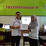 Telkom Beri Bantuan ke 50 SLB di Jawa, Sumatera, dan Kalimantan Dukung Pemerataan Pendidikan Disabilitas