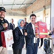 AdMedika Ajak Lansia Karanganyar Jaga Kesehatan Lewat Program PodjokSehat