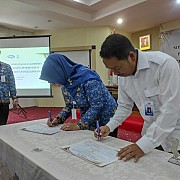 Pemkot Pangkalpinang Tandatangani Komitmen Peningkatan Tata Kelola Pemerintahan