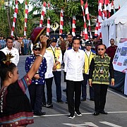 Tinjau Bendungan Meninting di NTB, Menteri Basuki Targetkan Selesai pada Agustus 2024