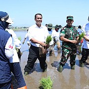 Cara Mentan Amran Gaet Anak Muda Bandung, Bangun Klaster Pertanian Modern