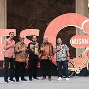 Pertamina Retail Berhasil Raih Penghargaan Kategori Tertinggi dalam Ajang ESG Nusantara Plaudit 2024