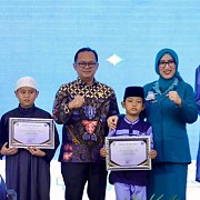 HKG Ke-52, Yolla Kusuma Gani Berikan Berbagai Penghargaan